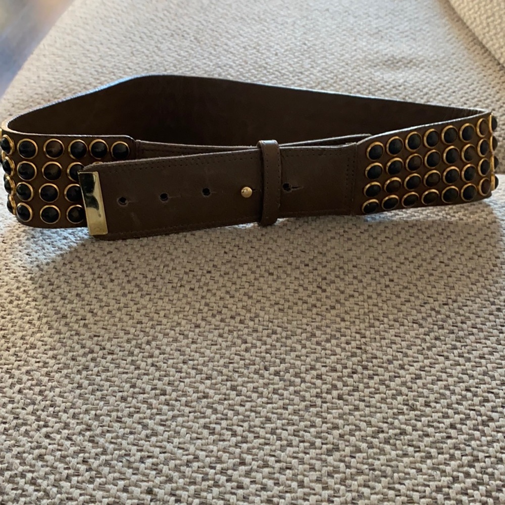 New Below The Belt Brown Studded Belt sz L 36 inches